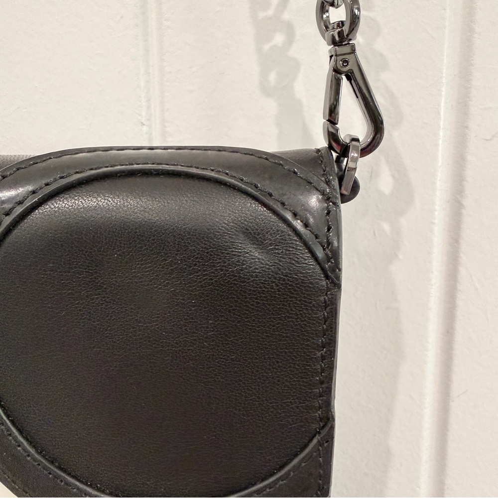 ALICE + OLIVIA Stacey Face Long Wallet with straps - Picture 5 of 8